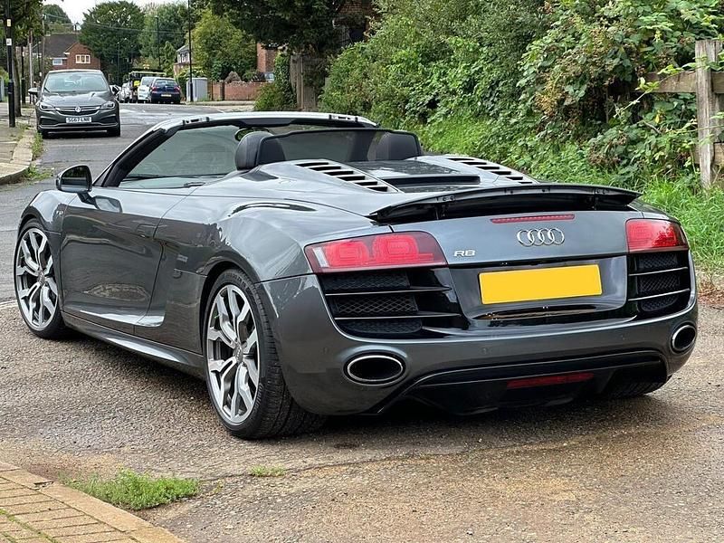 Used Audi R8 Coupé 525 HP (386 kW) 2012 Grey Coupe