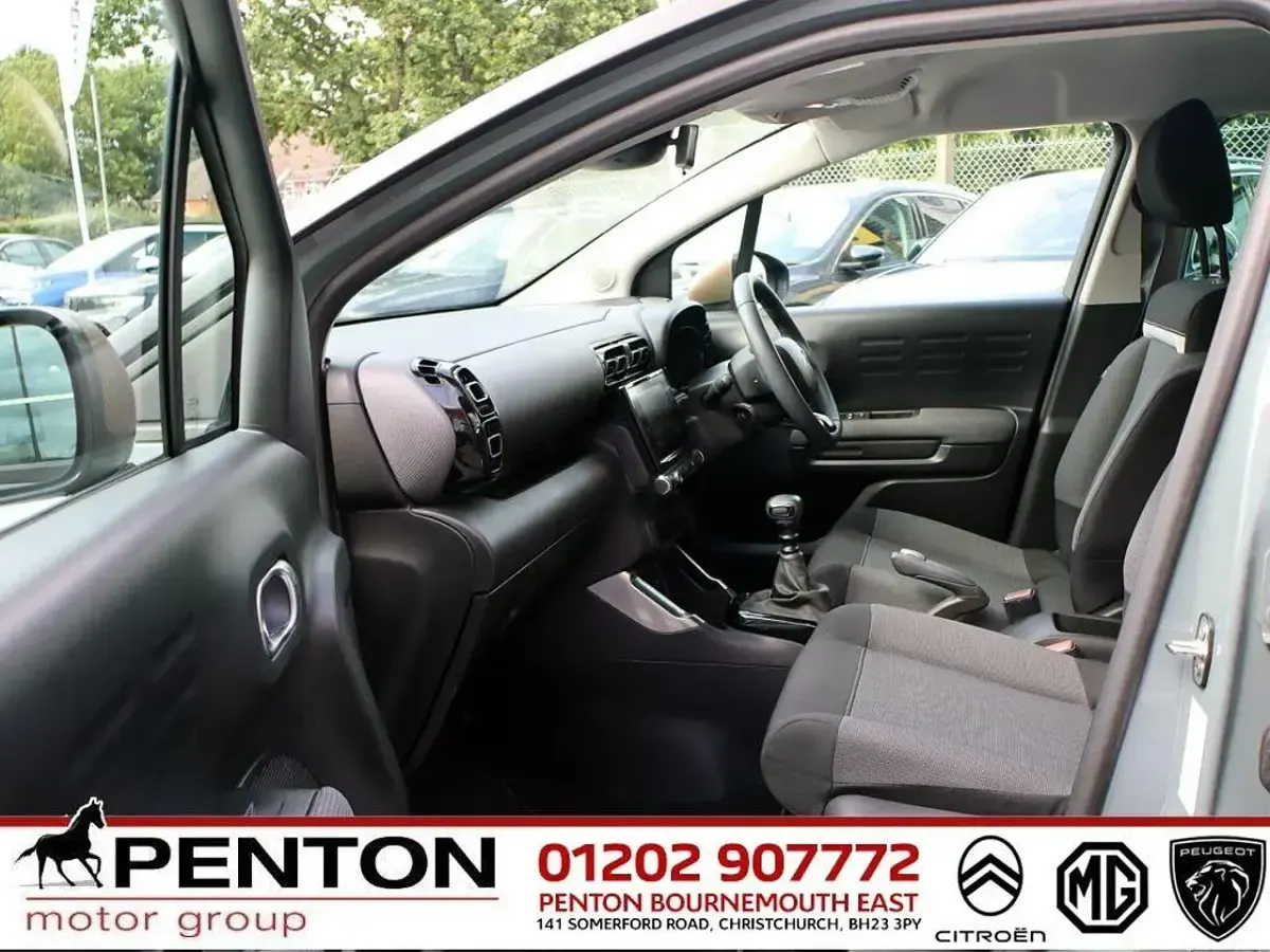 Used Citroën C3 Aircross PureTech 108 HP (79 kW) 2023 Grey SUV