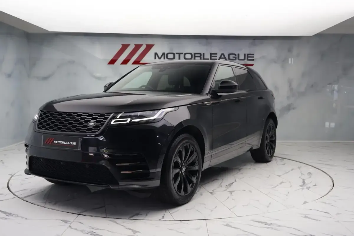 Used Land Rover Range Rover Velar SE Dynamic 236 HP (173 kW) 2018 Black SUV