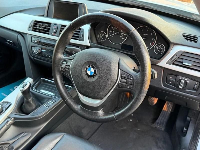 Used BMW 320 Gran Turismo Comfort Edition 184 HP (135 kW) 2013 Silver Hatchback