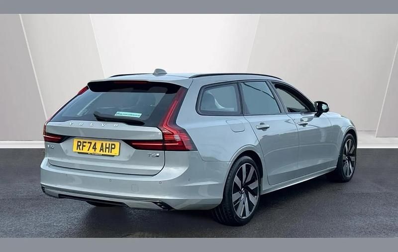 Used Volvo V90 Plus 345 HP (253 kW) 2025 Grey Estate