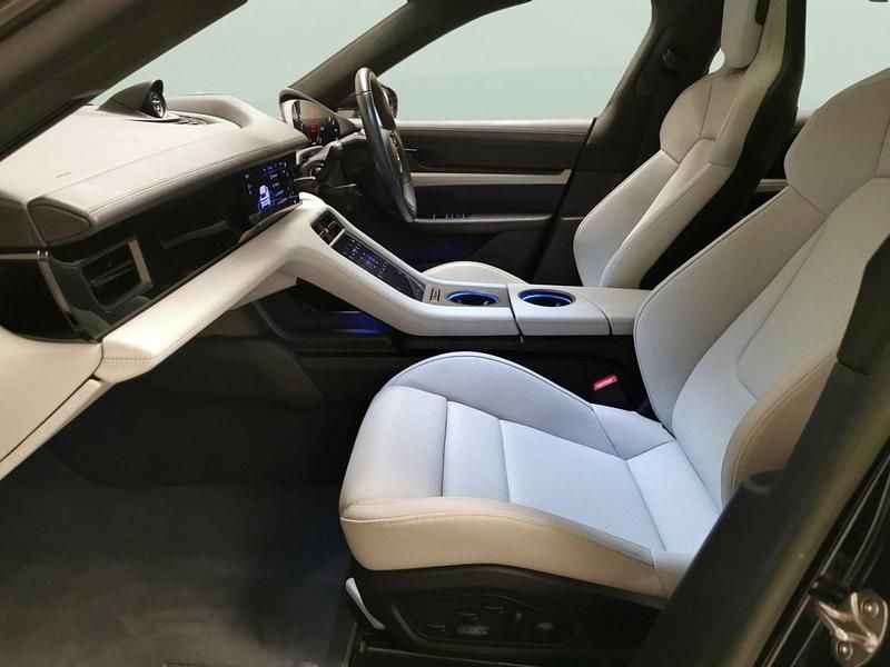 Used Porsche Taycan Performance Package 500 kW (680 HP) 2023 Black Estate