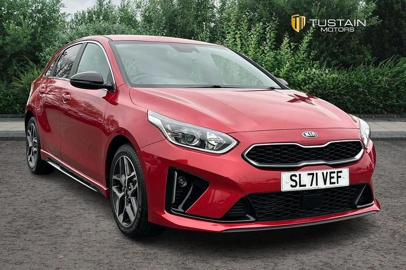 Used Kia Ceed GT-Line 118 HP (86 kW) 2021 Red Hatchback