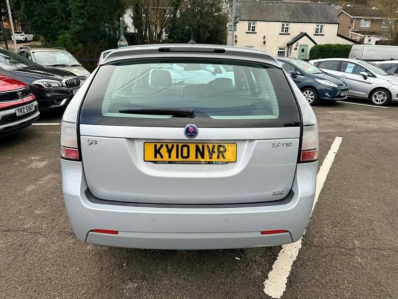 Used Saab 9-3 180 HP (132 kW) 2010 Snow silver Estate