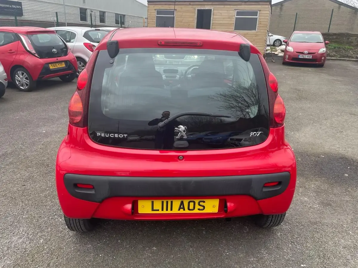 Used Peugeot 107 Access 2013 Red Hatchback