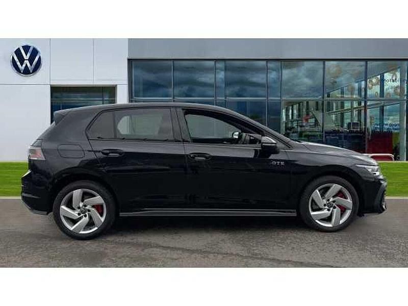 Used VW Golf VIII 272 HP (200 kW) 2025