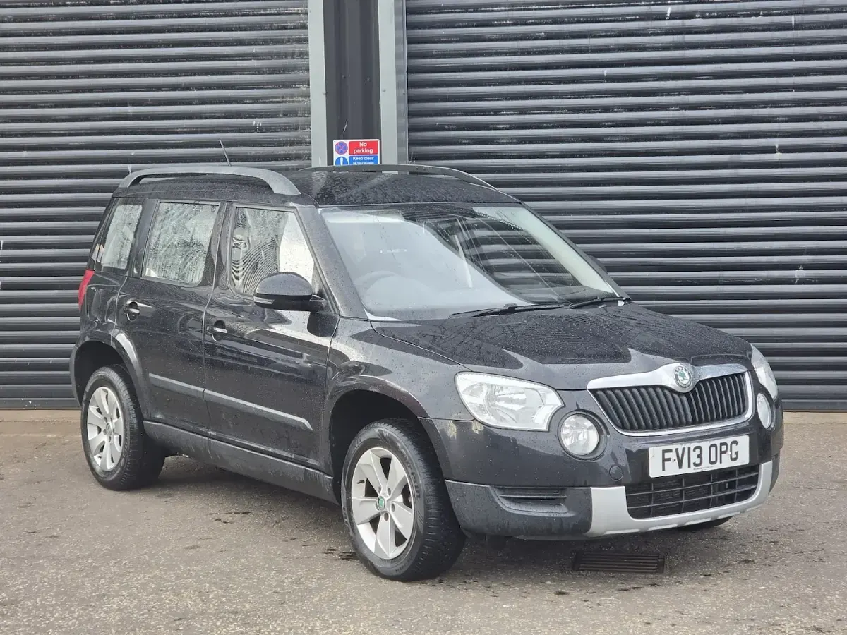 Used Skoda Yeti 110 HP (80 kW) 2013 Black SUV