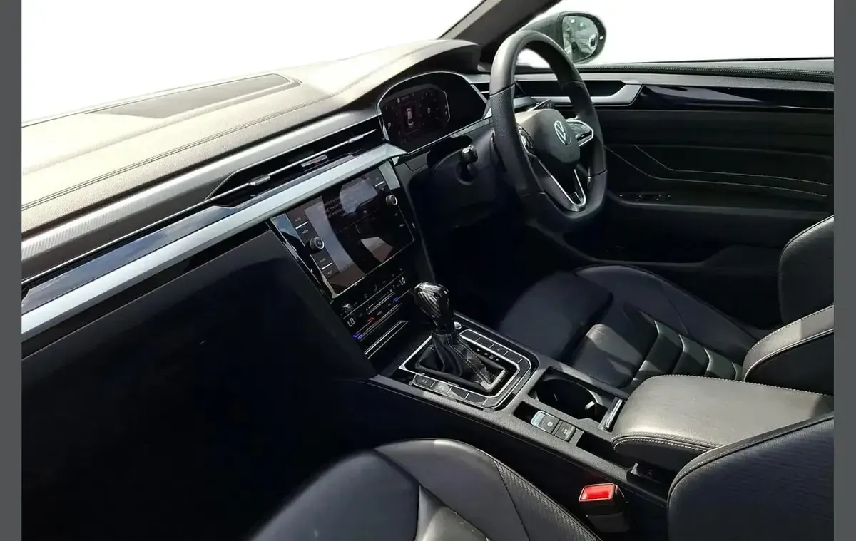 Used VW Arteon R-line 190 HP (139 kW) 2021 Black Hatchback