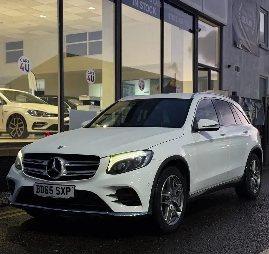 Used Mercedes GLC220 AMG line 170 HP (125 kW) 2015 White Estate