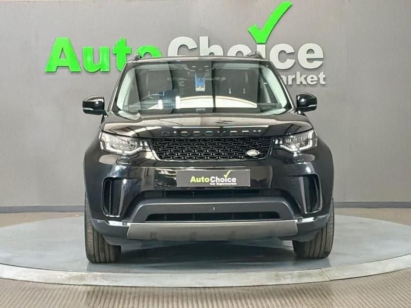 Used Land Rover Discovery 5 SE 240 HP (176 kW) 2018 Black SUV