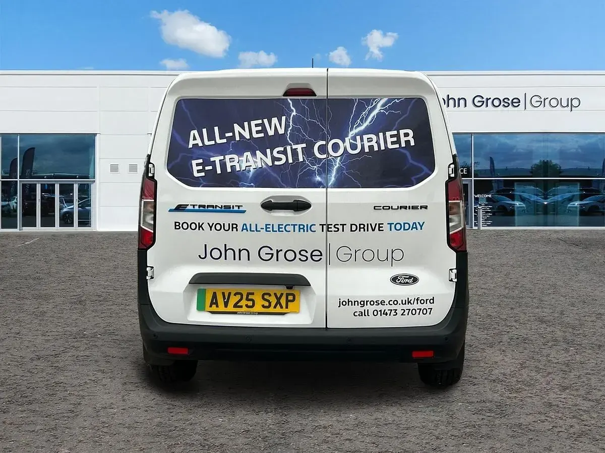 Usado Ford Transit Trend 100 kW (136 HP) 2025 Branco Van