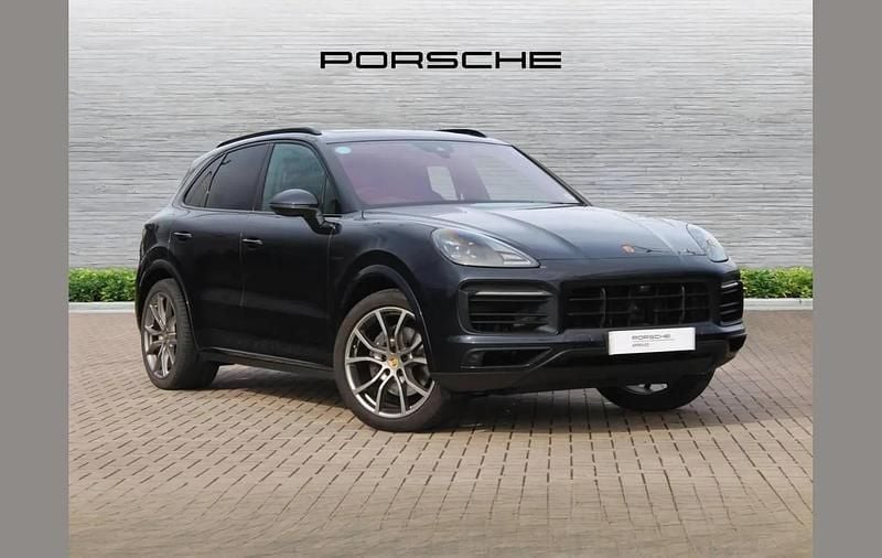 Used Porsche Cayenne Platinum Edition 456 HP (335 kW) 2023 Blue SUV