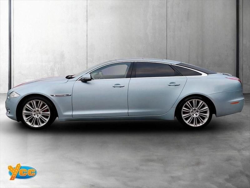 Used Jaguar XJ Premium Luxury 275 HP (202 kW) 2012 Blue Sedan