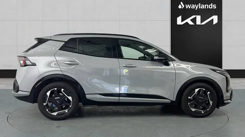 Used Kia Sportage GT-Line 136 HP (100 kW) 2025 Grey SUV