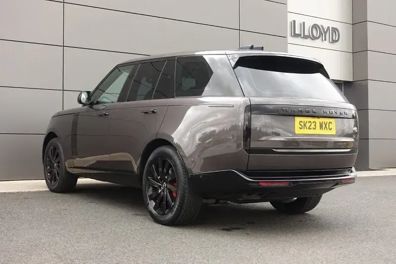 Used Land Rover Range Rover SE 2023 Grey SUV