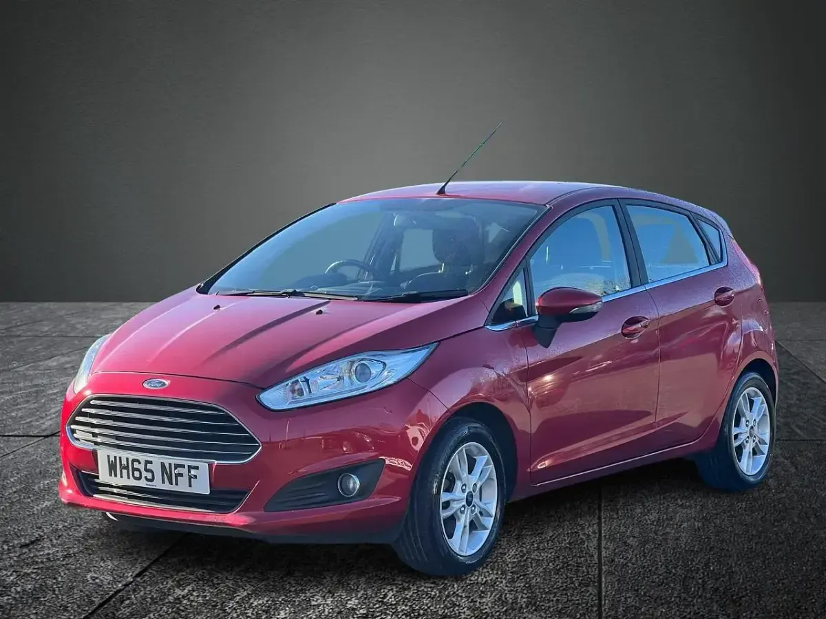 Used Ford Fiesta Zetec 2016 Red Hatchback