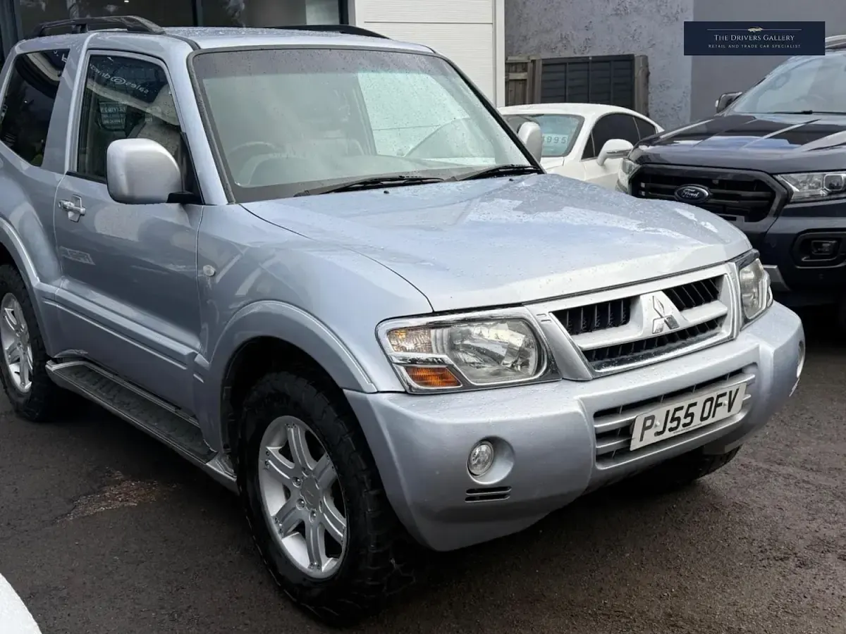 Used Mitsubishi Shogun Warrior 2006 Silver SUV