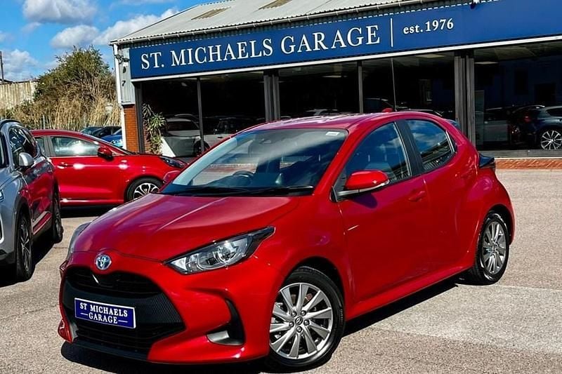 Red Used 2023 Toyota Yaris Hybrid Hatchback | £17,995 (Fair price) - Image 1/1