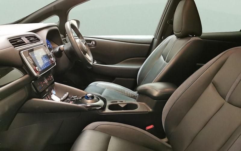 Usado Nissan Leaf Tekna 110 kW (150 HP) 2025 Citadino