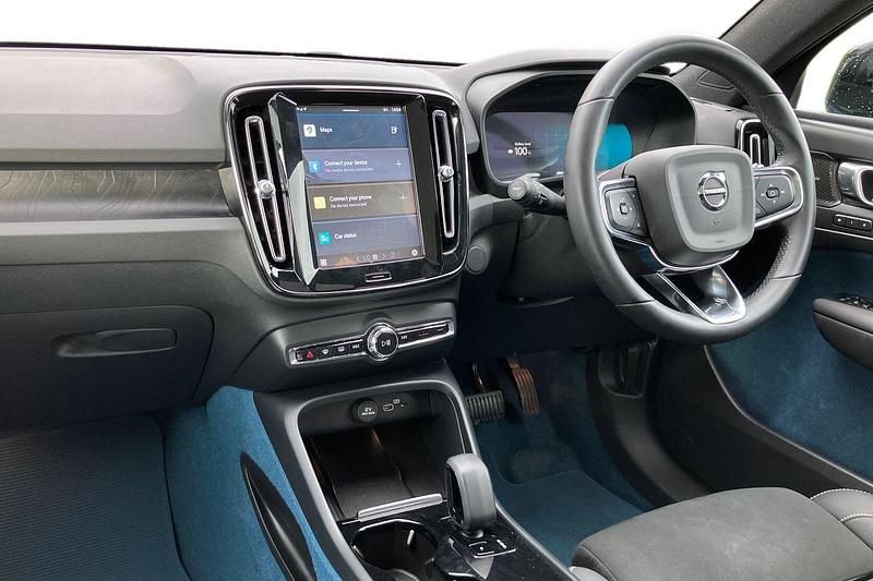 Used Volvo C40 Ultimate 169 kW (231 HP) 2022 Blue SUV