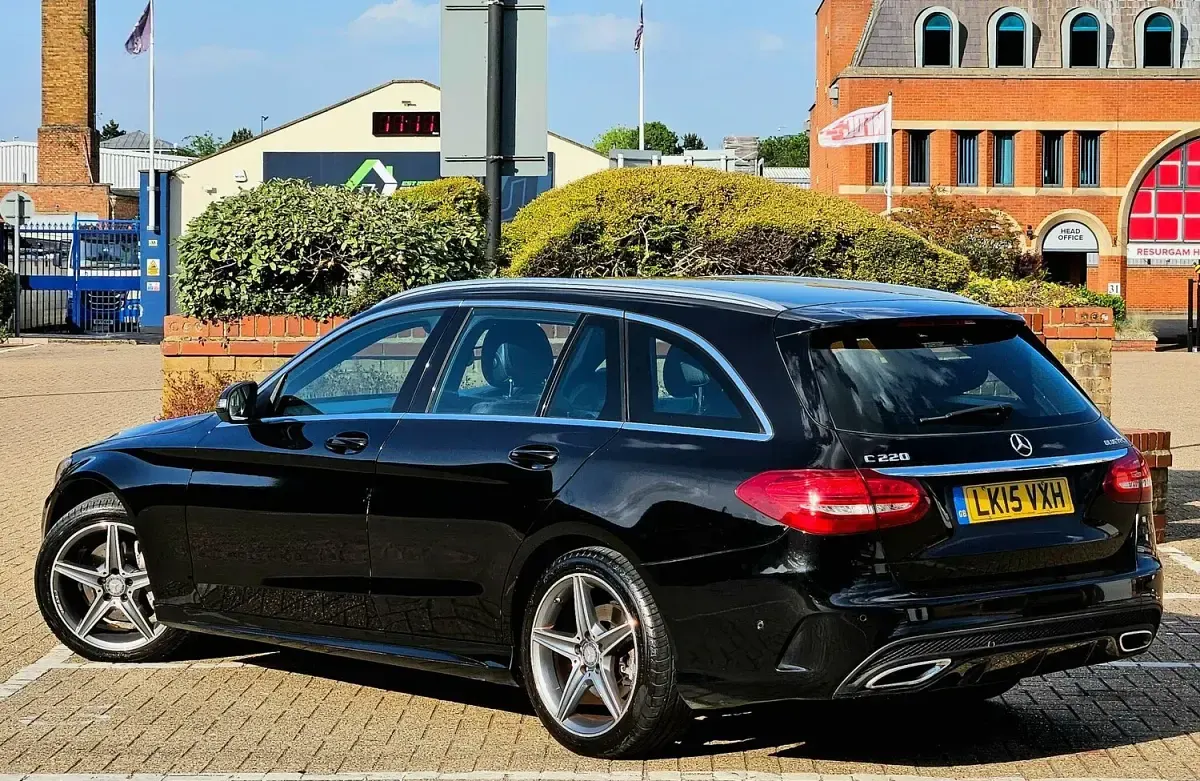 Used Mercedes C220 AMG line 2015 Black Estate