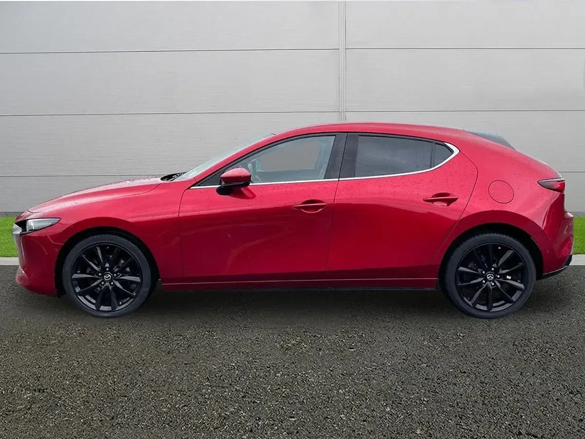 Usado Mazda 3 Inclusive 180 HP (132 kW) 2019 Vermelho Citadino