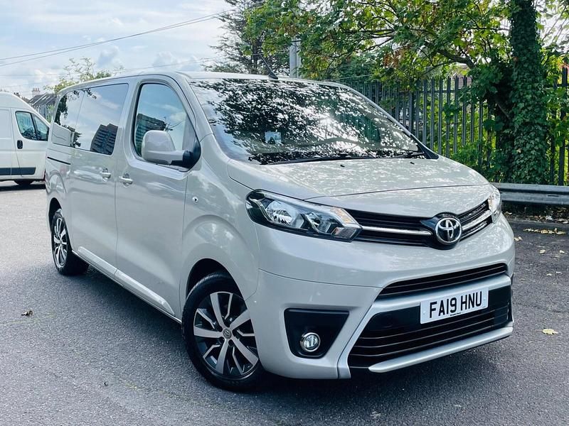 Silver Used 2019 Toyota Proace Verso City Estate | £22,995 (Good price) - Image 1/4