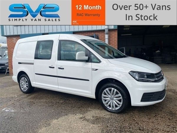 White Used 2019 VW Caddy Maxi MPV | £16,794 (Expensive) - Image 1/1
