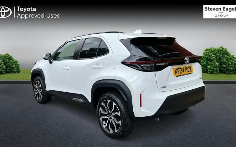 Used Toyota Yaris Hybrid Design 116 HP (85 kW) 2025 Estate