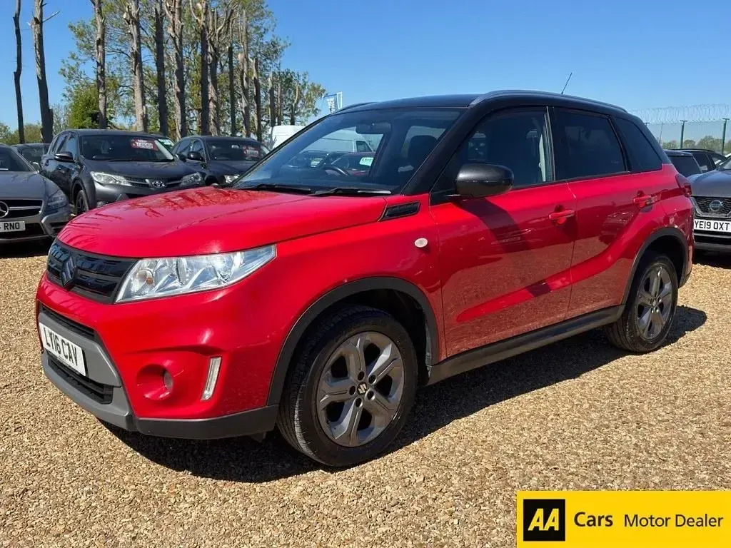 Gebraucht Suzuki Vitara SZ-T 120 PS (88 kW) 2016 Rot SUV