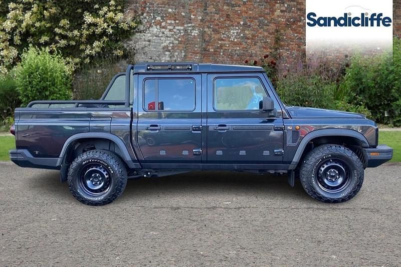 Used Ineos Grenadier 249 HP (183 kW) 2023 Grey Estate