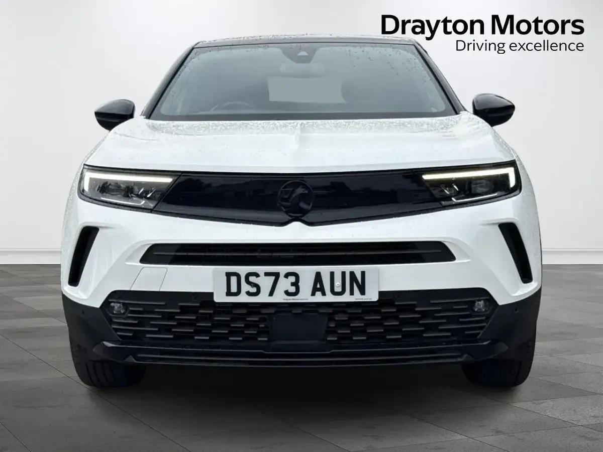 Used Vauxhall Mokka Ultimate 136 HP (100 kW) 2023 White SUV