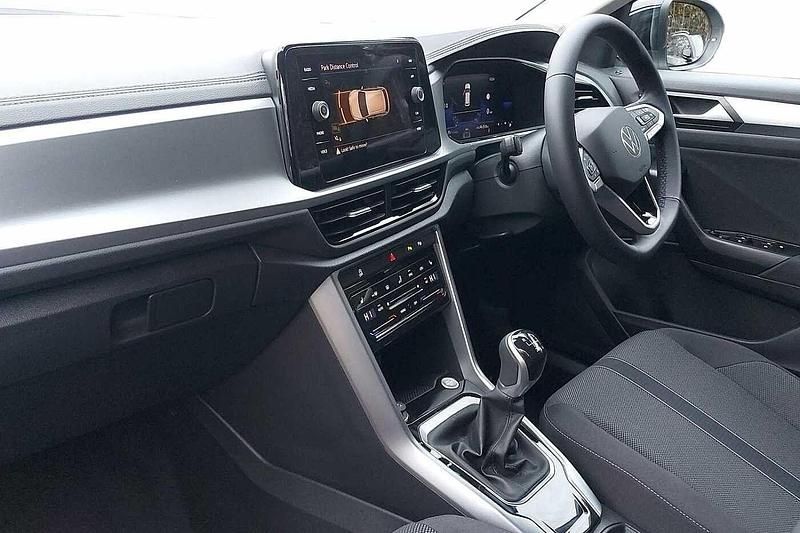 New VW T-Roc Match 2025 Pure white SUV