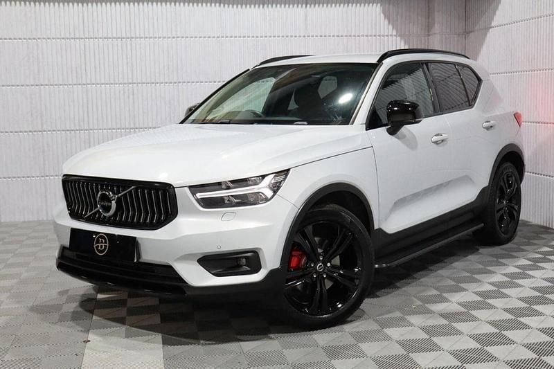 Silver Used 2019 Volvo XC40 Inscription SUV | £23,000 (Fair price) - Image 1/3