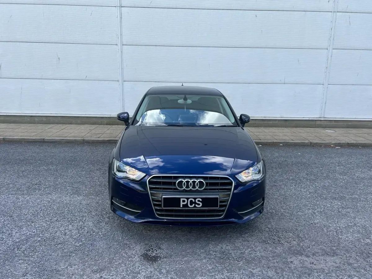 Used Audi A3 Sport 110 HP (80 kW) 2015 Blue Hatchback