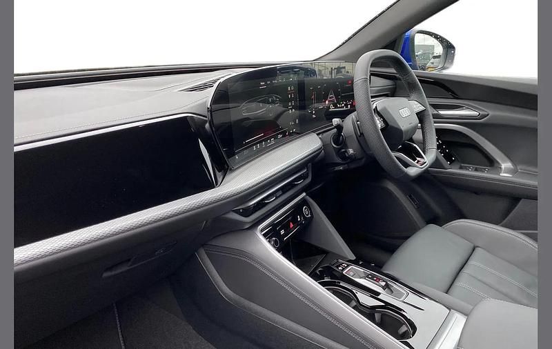 Used Audi Q5 S-Line 204 HP (150 kW) 2025 Blue SUV