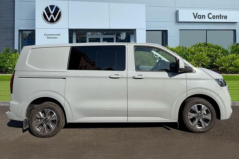 Used VW T6.1 Pro 160 kW (218 HP) 2025 Grey Van