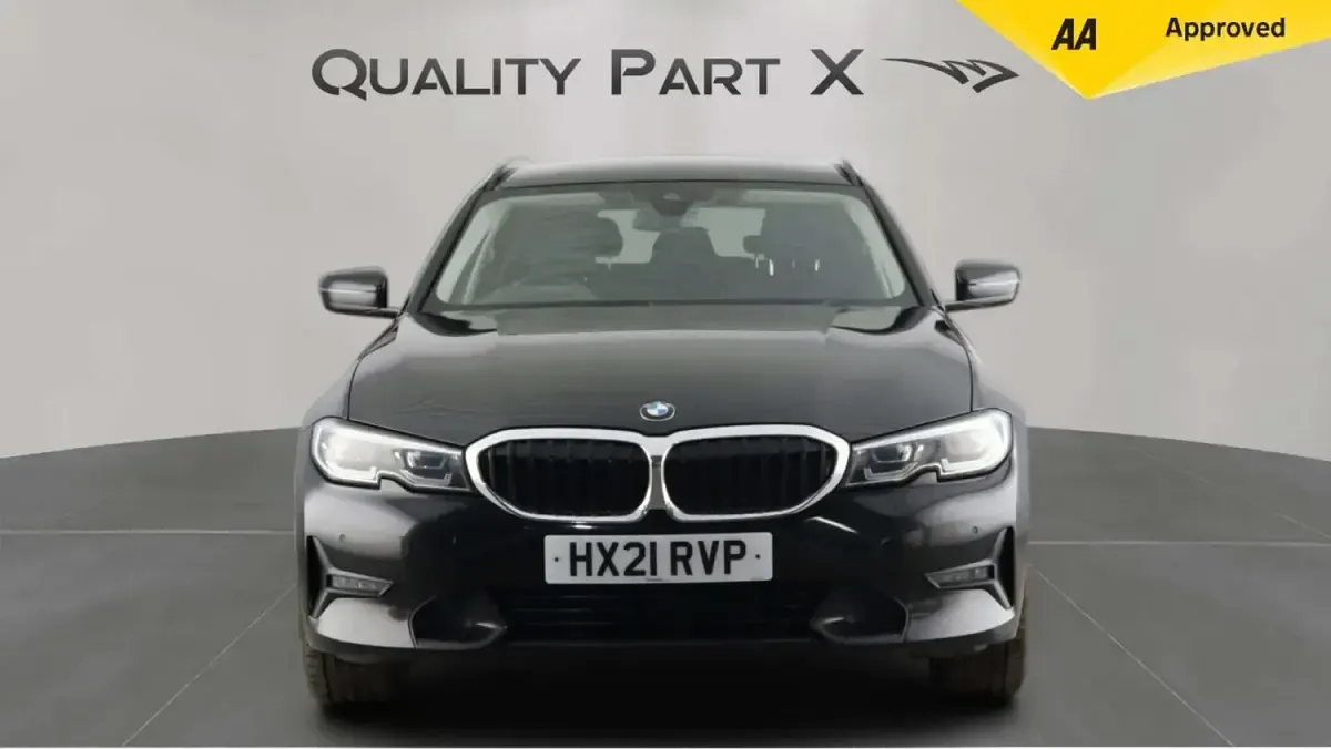 Used BMW 320 Sport Line 184 HP (135 kW) 2021 Black Estate