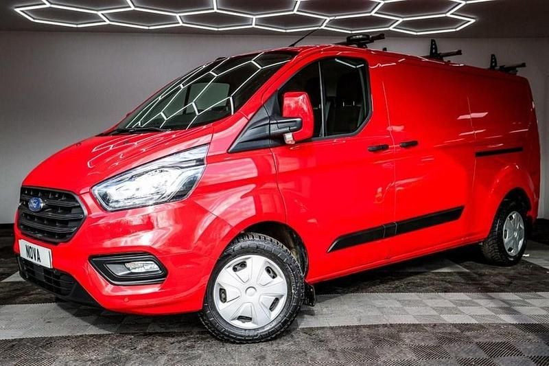Used Ford Transit Custom Trend 130 HP (95 kW) 2021 Red Van