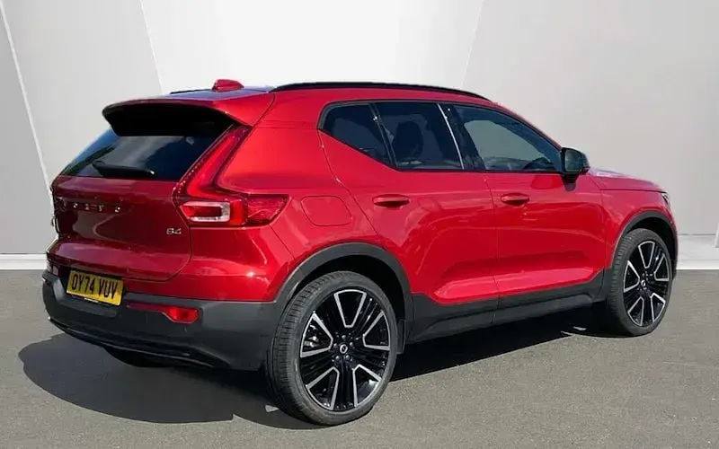 Used Volvo XC40 Ultra 197 HP (144 kW) 2026 SUV