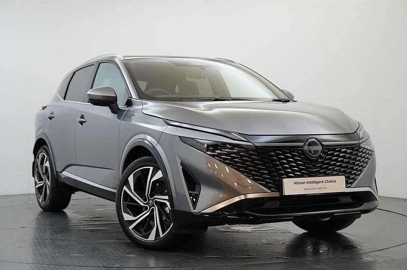 Grey Used 2024 Nissan Qashqai Tekna+ SUV | £31,399 - Image 1/3
