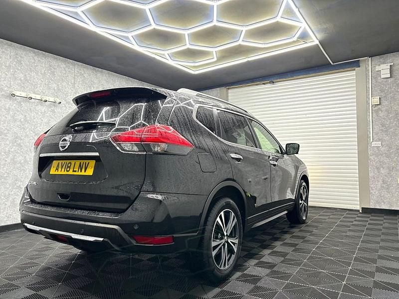 Used Nissan X-Trail N-Connecta 131 HP (96 kW) 2017 Black SUV