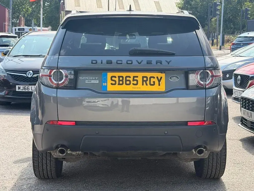 Used Land Rover Discovery 4 HSE Luxury 180 HP (132 kW) 2015 Grey SUV