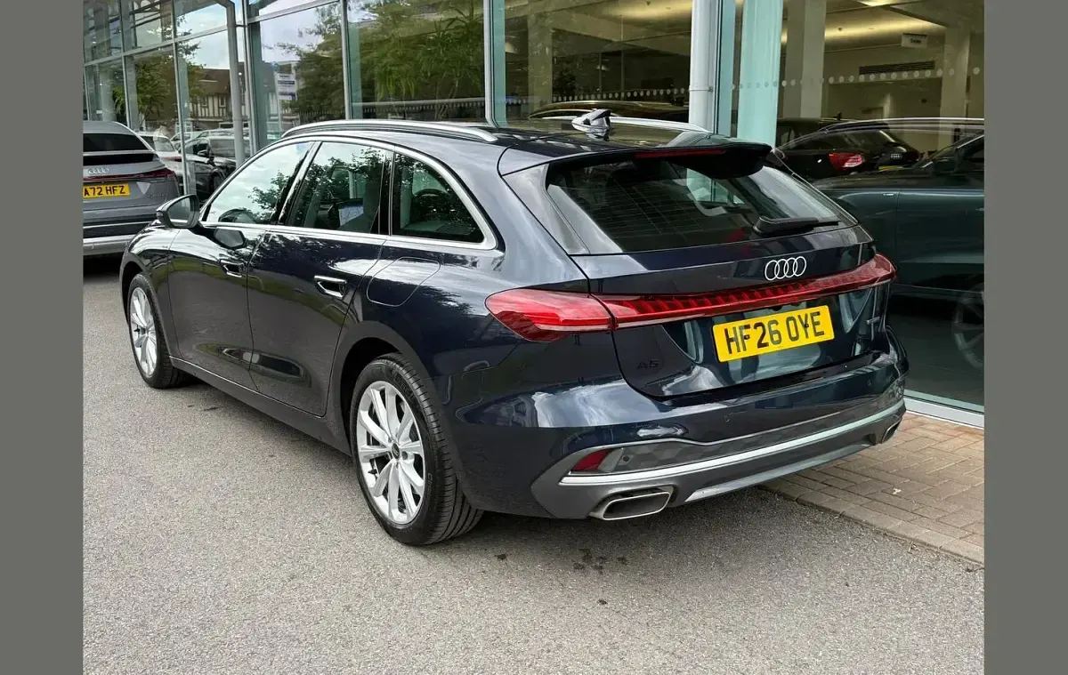 Used Audi A5 Sport 295 HP (216 kW) 2026 Blue Estate