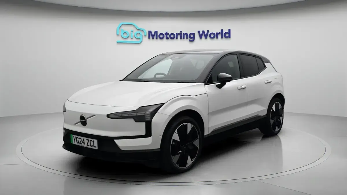 Used Volvo EX30 Ultra 200 kW (272 HP) 2024 White SUV