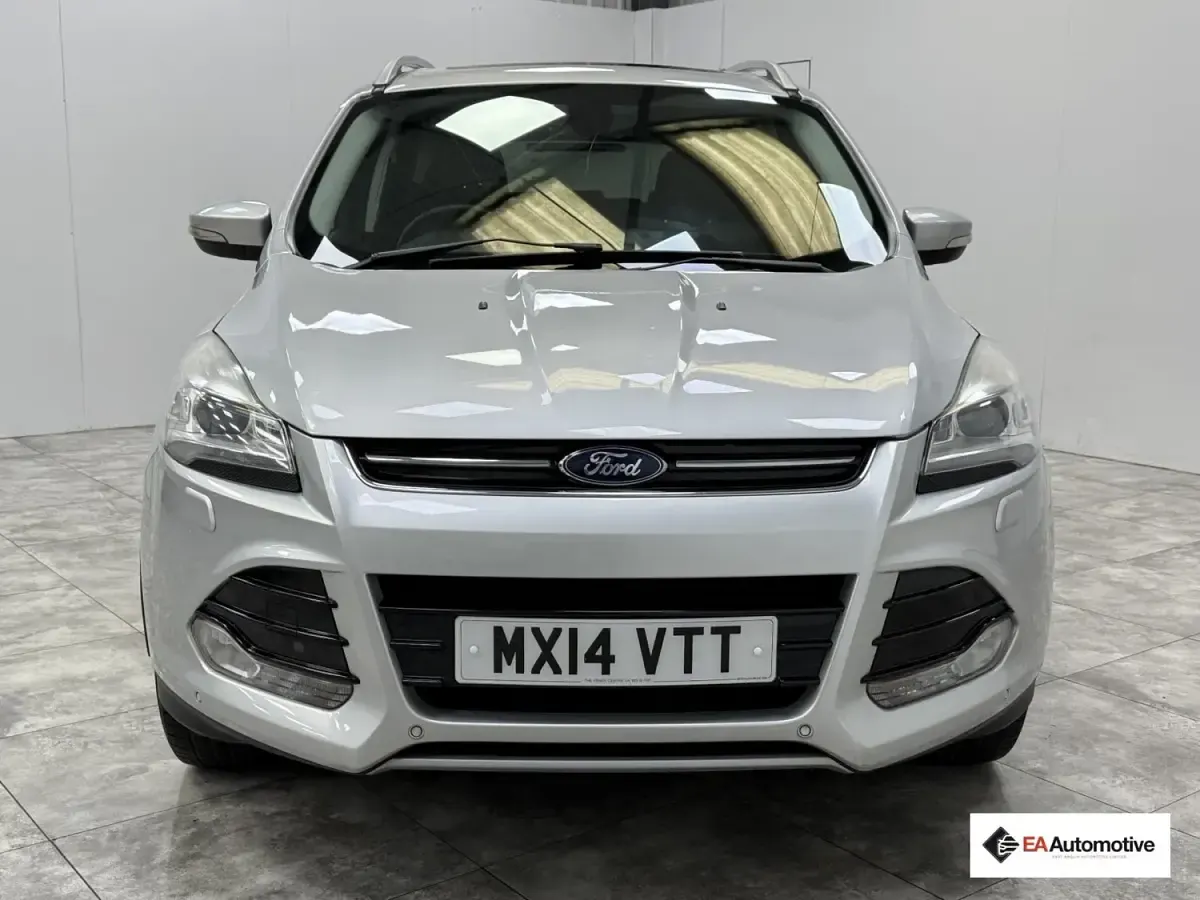 Usado Ford Kuga Titanium X 163 CV (119 kW) 2014 Plateado SUV
