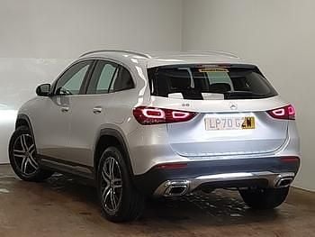Used Mercedes GLA200 163 HP (119 kW) 2021 Silver SUV