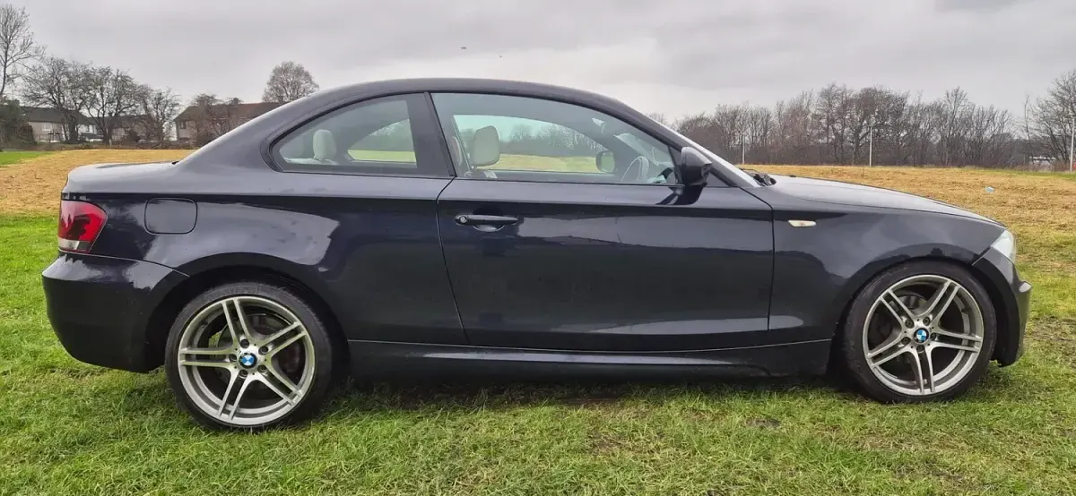 Used BMW 118 Coupé Sport Line 2012 Black Coupe