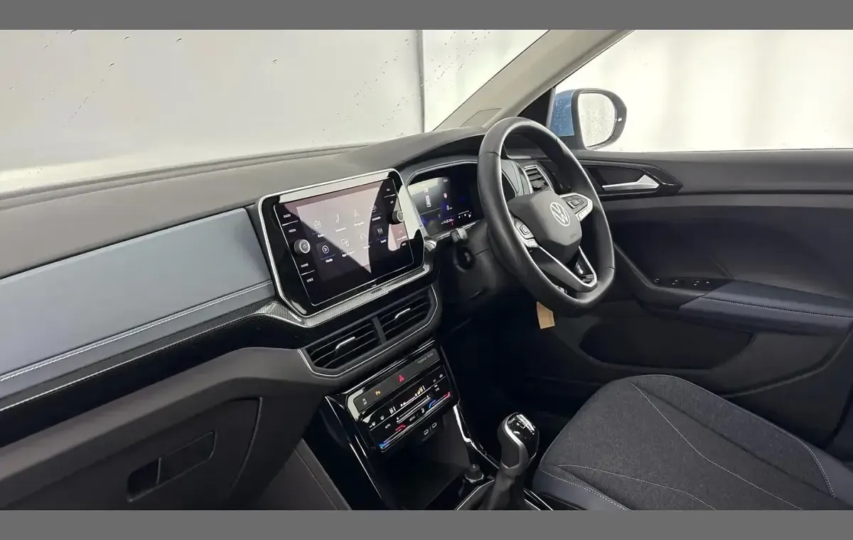 Used VW T-Cross Style 115 HP (84 kW) 2024 Blue SUV