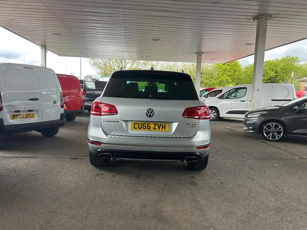 Used VW Touareg R-line 2016 Silver SUV